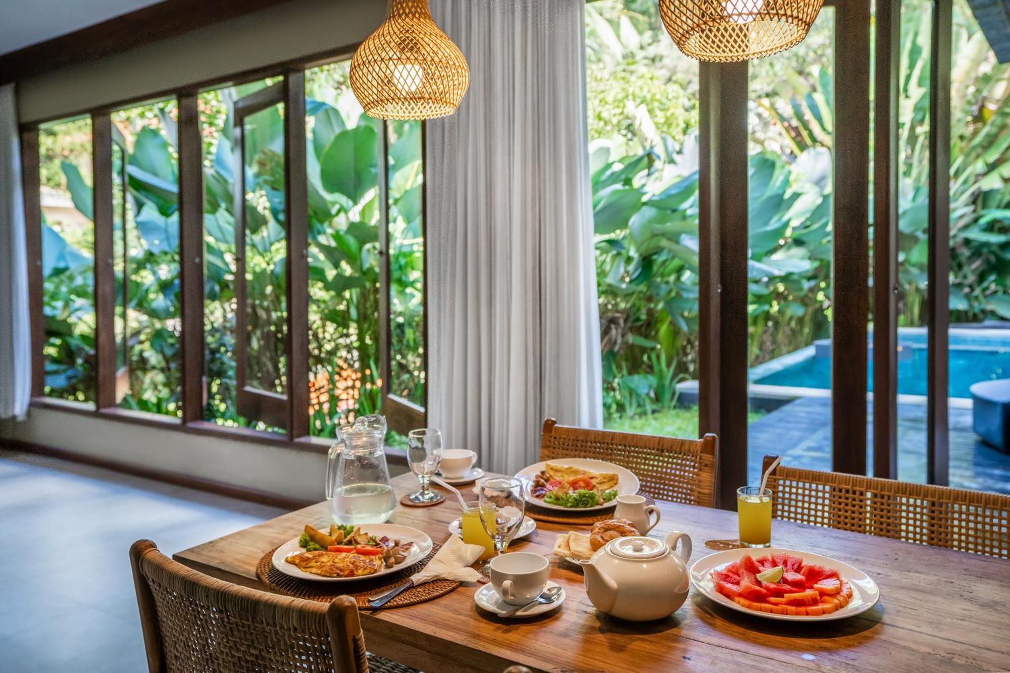 Tjendana Kanaka Jungle Resort Ubud Exterior photo
